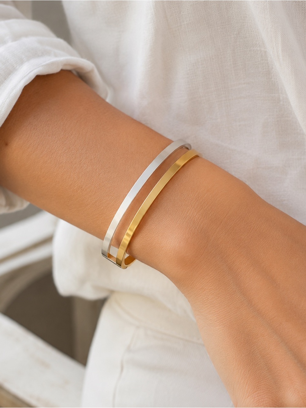 Evereve Beck-2 bar Gold and silver Cuff Bracelet - Women's Jewelry